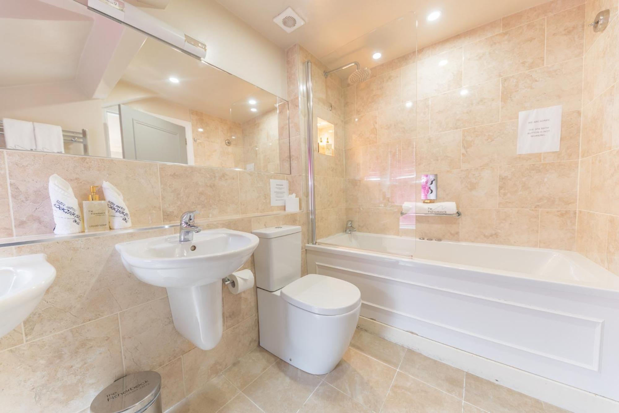 Ambleside Rooms & Suites - Stylish Stays With Breathtaking Views - Stay Longer, Save More Luaran gambar
